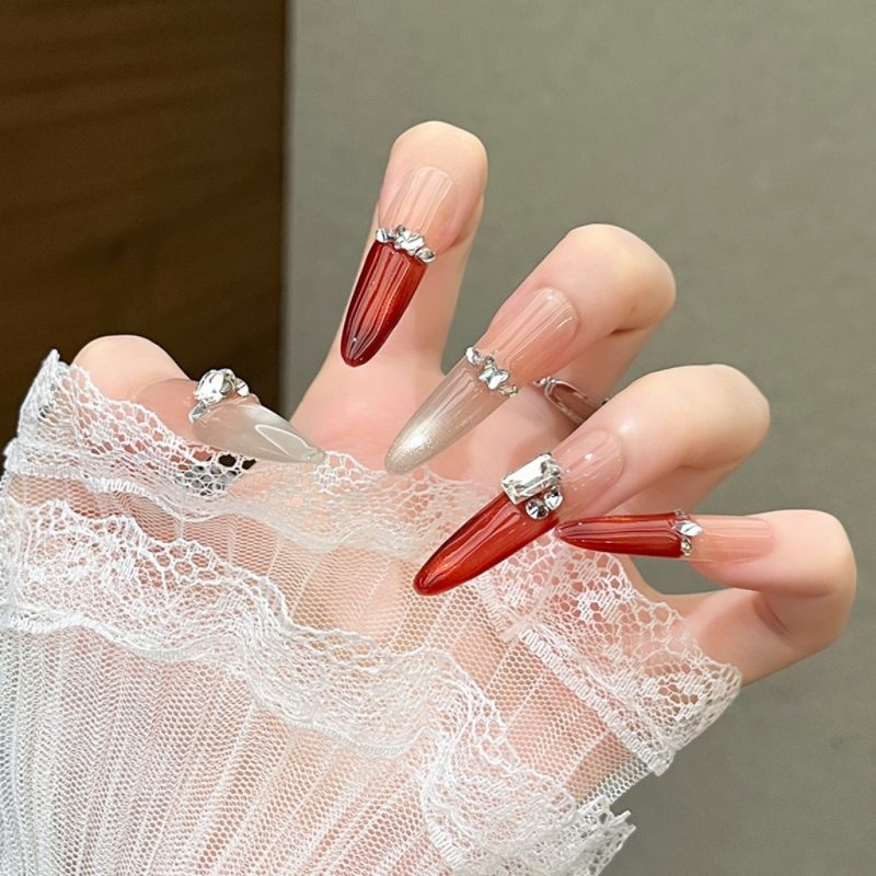 MadeInPanda Nude Red Cat Eye Press On Nails - premium press on nails