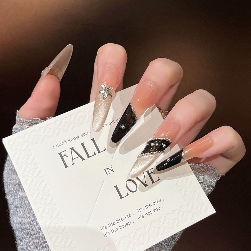 How to apply Nude Black French Tip Press On Nails press on nails - glue application guide
