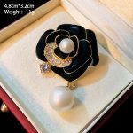 The Fashion Brooch Pin - Brooch #454 - MadeInPanda