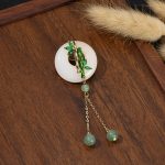 The Fashion Brooch Pin - Silver #426 - MadeInPanda
