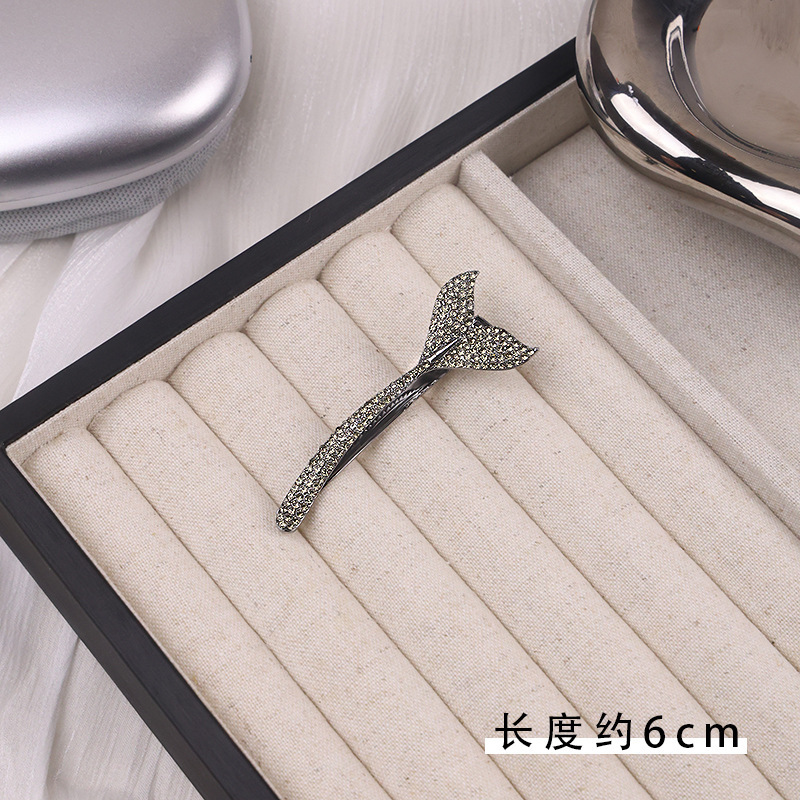 Gold Starfish Shell Hair Clip - MadeInPanda