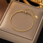 Titanium Steel Bracelet - Love Shell 5411 - MadeInPanda