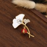 The Fashion Brooch Pin - Brooch #340 - MadeInPanda