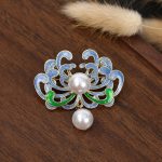 The Fashion Brooch Pin - Brooch #332 - MadeInPanda