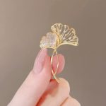Crystal Ginkgo Leaf Brooch MadeInPanda