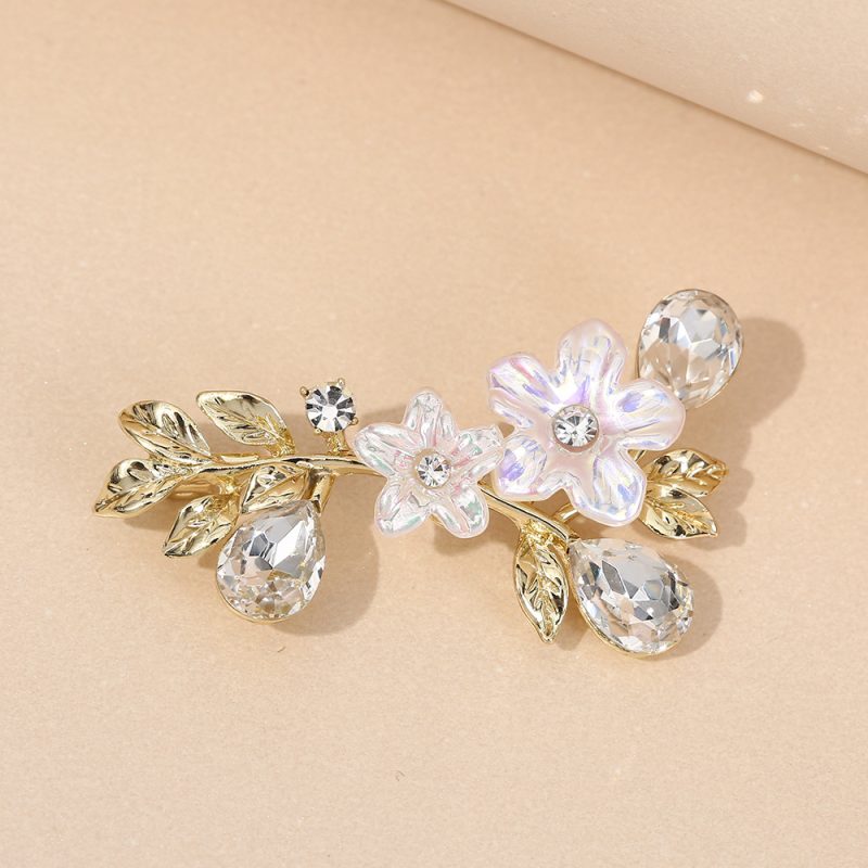 The Fashion Brooch Pin - Brooch #281 - MadeInPanda
