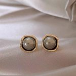 Grey Pearl Geometric Studs - Gold