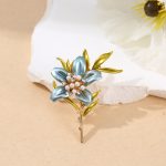The Fashion Brooch Pin - Three Butterflies #218 - MadeInPanda