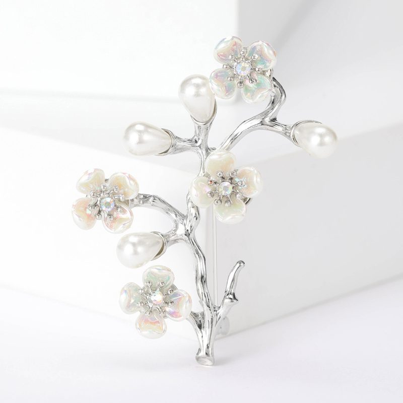 The Fashion Brooch Pin - Brooch #116 - MadeInPanda