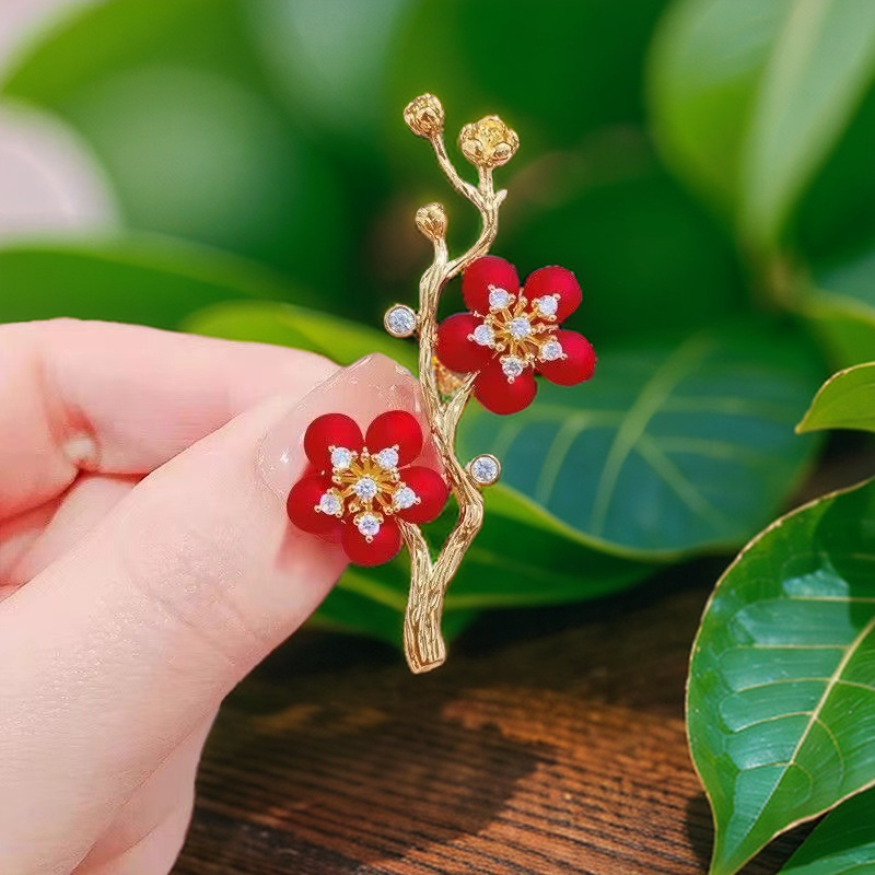 The Fashion Brooch Pin - Brooch #504 - MadeInPanda