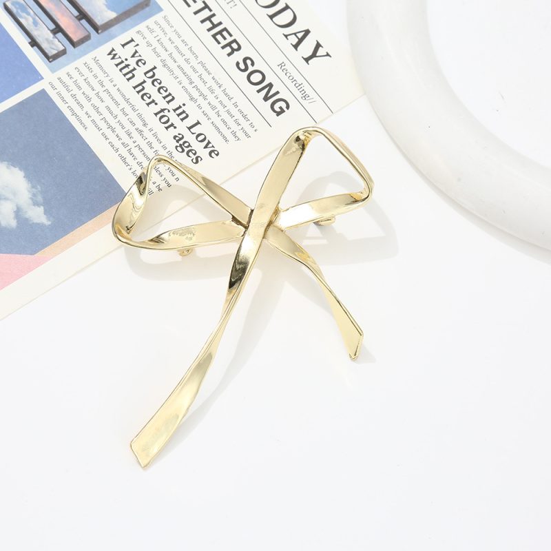 The Fashion Brooch Pin - Brooch #69 - MadeInPanda