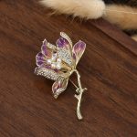 The Fashion Brooch Pin - Brooch #459 - MadeInPanda