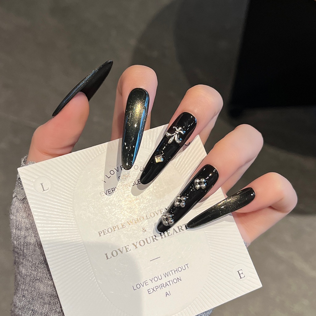 sg597-zebra-print-press-on-nails-with-toolkit SG597 Zebra Print Press-On Nails (With Toolkit) - MadeInPanda