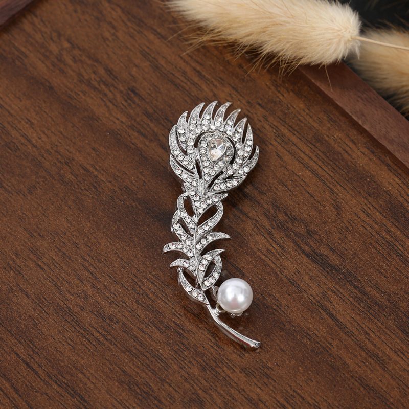 The Fashion Brooch Pin - Brooch #324 - MadeInPanda