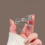 白钻爱心蝴蝶结银色