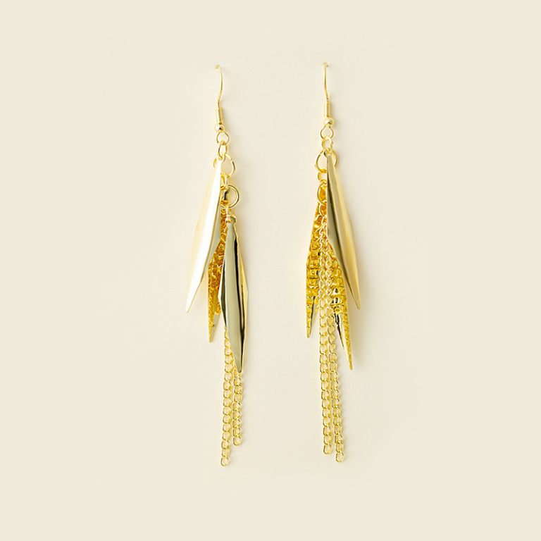 Layered Metal Earrings - E2845-3 Diamond Long Gold - MadeInPanda