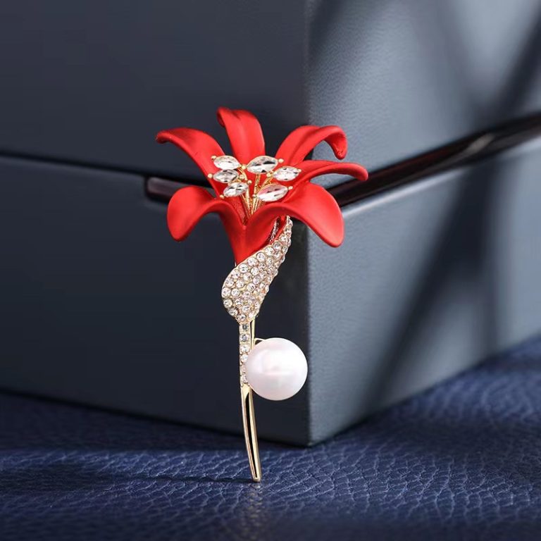 The Fashion Brooch Pin - Brooch #502 - MadeInPanda