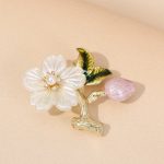 The Fashion Brooch Pin - Brooch #376 - MadeInPanda