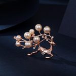 Deer Brooch MadeInPanda