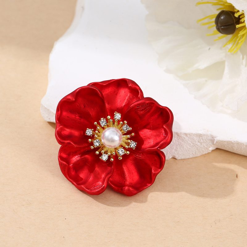 The Fashion Brooch Pin - Silver #233 - MadeInPanda