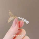 The Fashion Brooch Pin - Brooch #130 - MadeInPanda