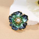 The Fashion Brooch Pin - Brooch #118 - MadeInPanda