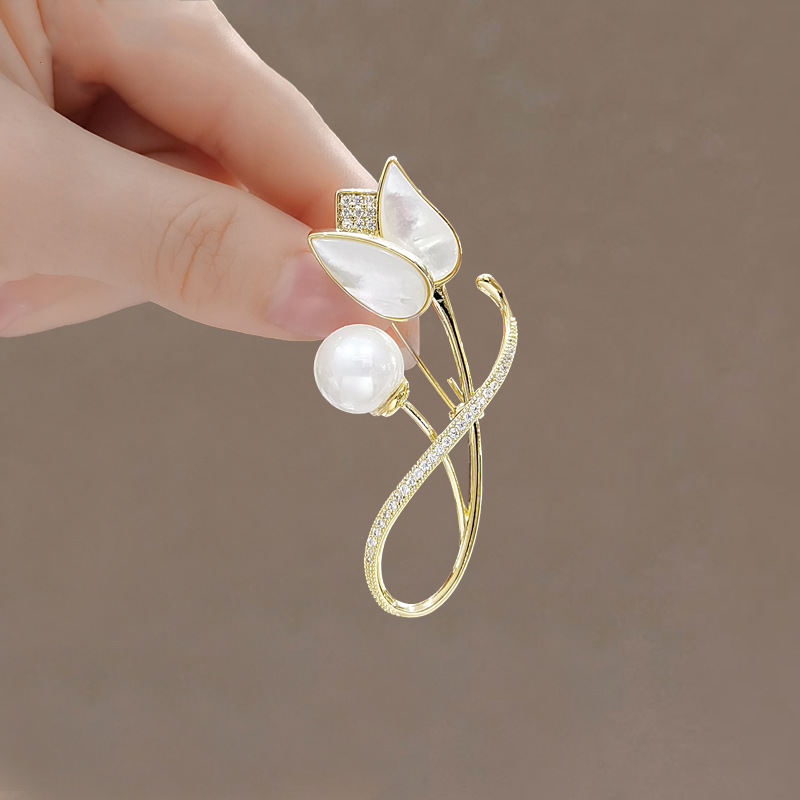 Tulip Brooch 162 MadeInPanda