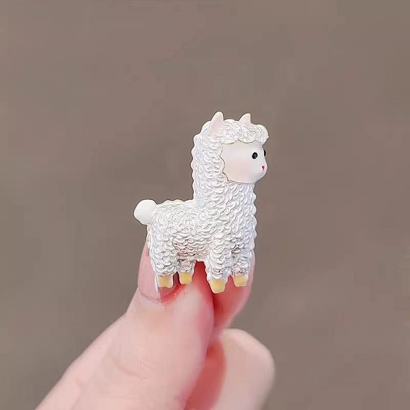 The Fashion Brooch Pin - Brooch #382 - MadeInPanda