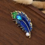 The Fashion Brooch Pin - Brooch #325 - MadeInPanda