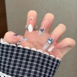 SG556 Coral Pink Press-On Nails (With Toolkit) - MadeInPanda