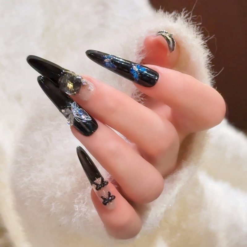 SG653 French White Press-On Nails
