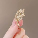 Wheat Spike Brooch MadeInPanda