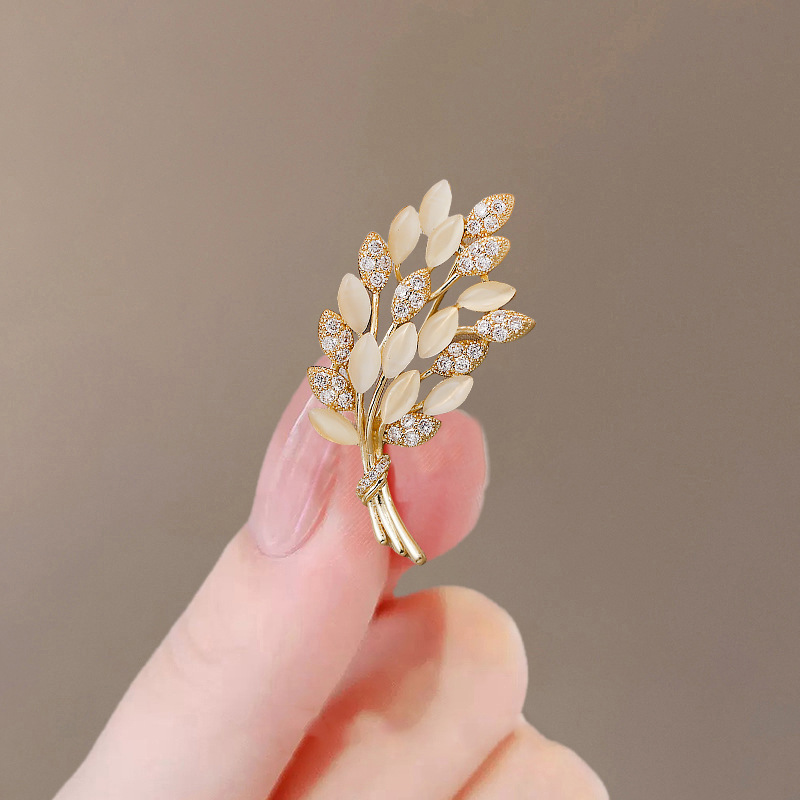 Wheat Spike Brooch MadeInPanda