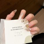 SG572 Strawberry Pink Press-On Nails (With Toolkit) - MadeInPanda