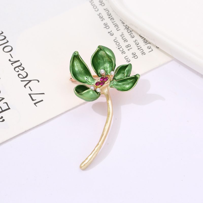 The Fashion Brooch Pin - Brooch #494 - MadeInPanda