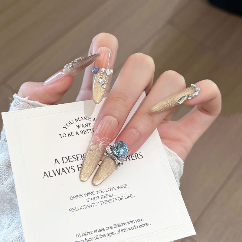 SG717 Icy Lavender Press-On Nails