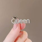 Queen Brooch 76 MadeInPanda