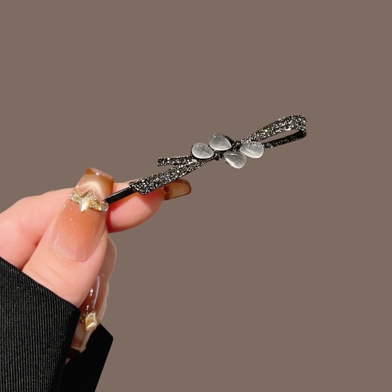 Black Cat Eye Flower Hair Clip 171 - MadeInPanda