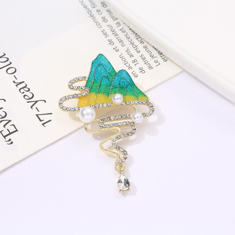 The Fashion Brooch Pin - Brooch #297 - MadeInPanda