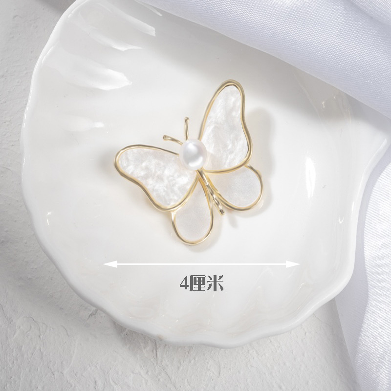 White Butterfly Brooch 31 MadeInPanda