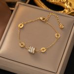 Titanium Steel Bracelet - Diamond Heart Gold 5135 - MadeInPanda