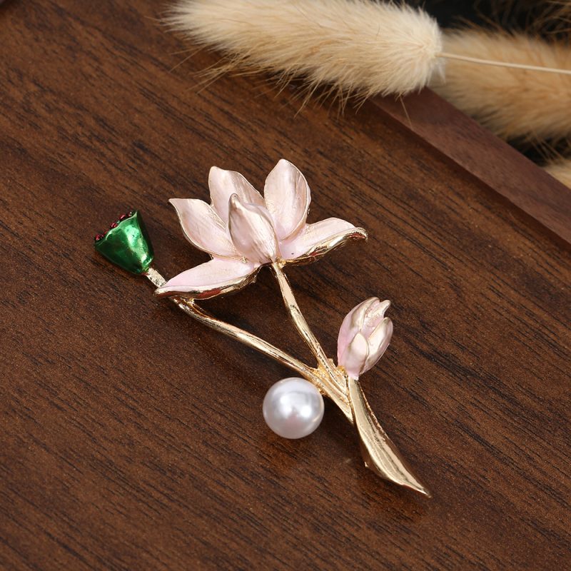 The Fashion Brooch Pin - Brooch #470 - MadeInPanda