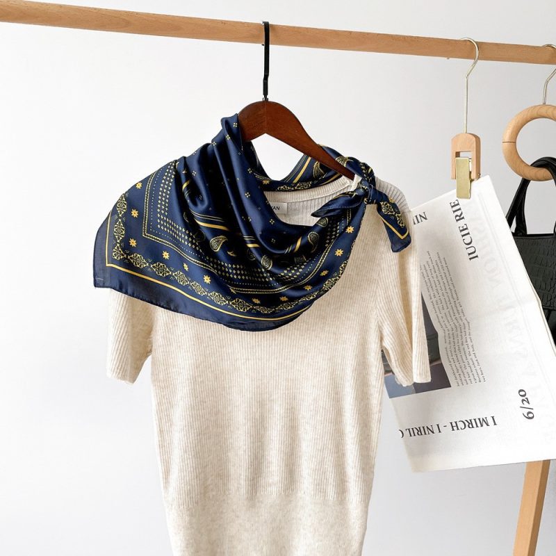 AISu 蓝色 Silk Square Scarf - 70cm Chiffon Printed Pattern - Summer Fashion Bandana Neck Scarf - 1 Piece - MadeInPanda