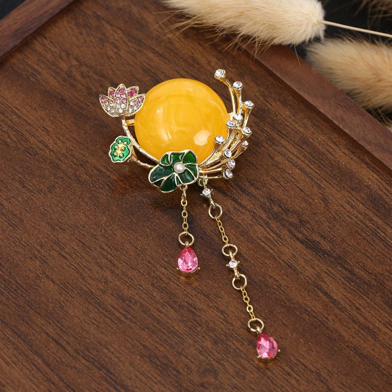 The Fashion Brooch Pin - Brooch #290 - MadeInPanda