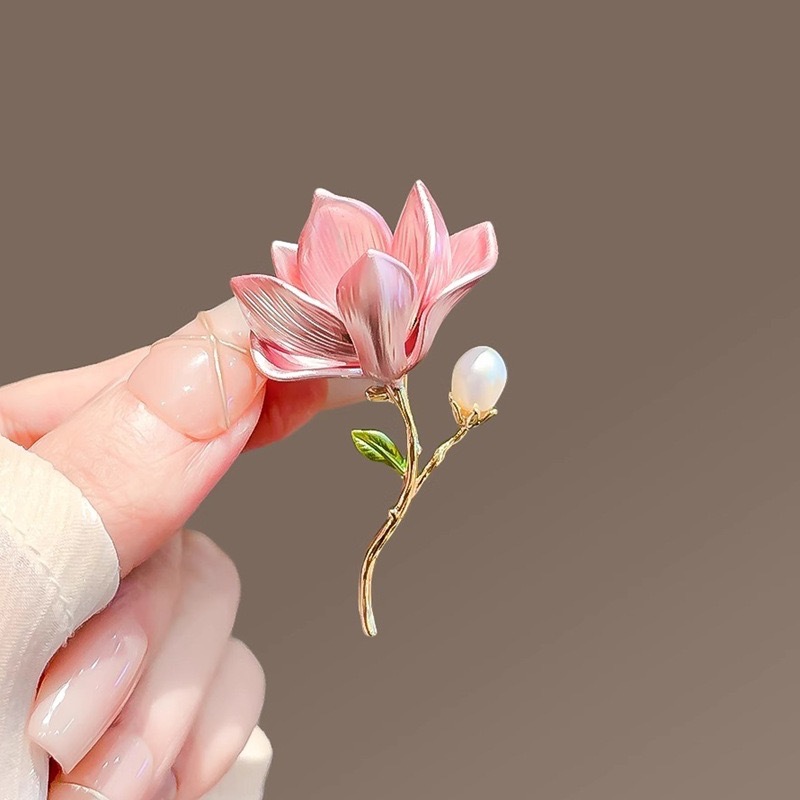 The Fashion Brooch Pin - Brooch #486 - MadeInPanda