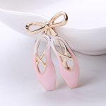 The Fashion Brooch Pin - Brooch #13 - MadeInPanda