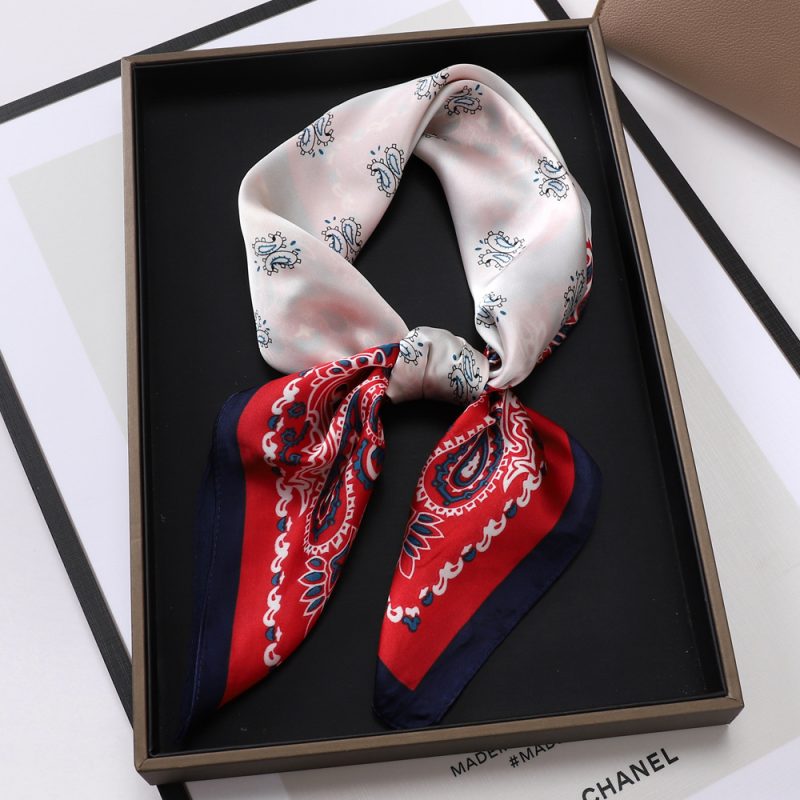 AISu 酒红 Silk Square Scarf - 70cm Chiffon Printed Pattern - Summer Fashion Bandana Neck Scarf - 1 Piece - MadeInPanda