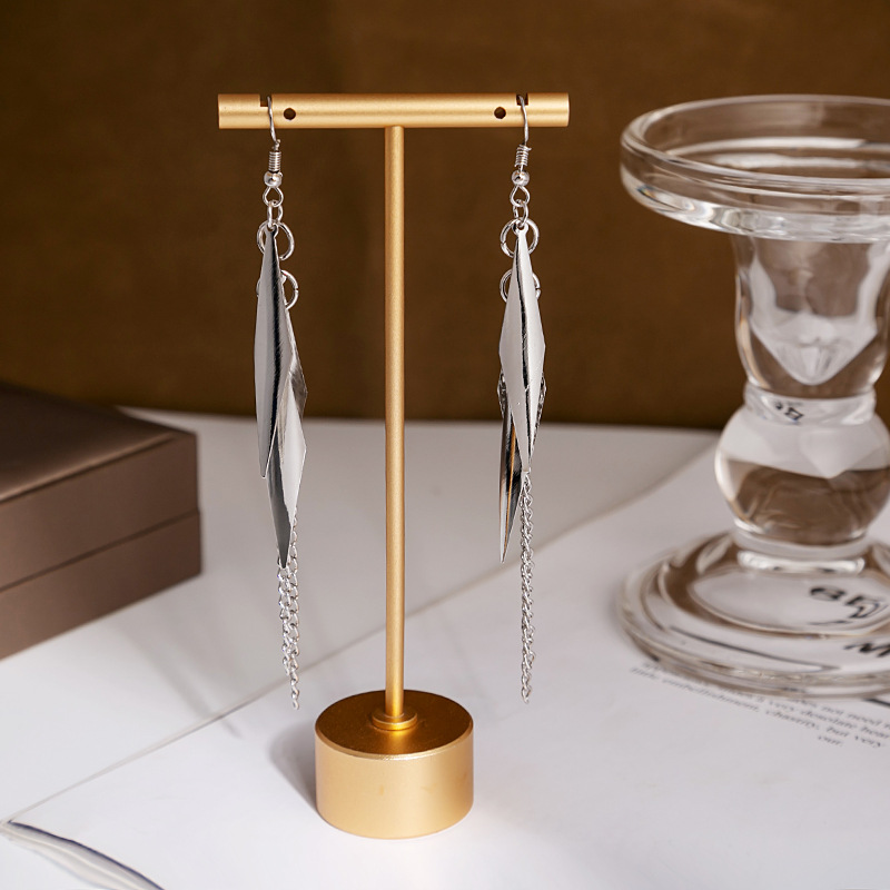 Layered Metal Earrings - E4526-5 Diamond Long Silver - MadeInPanda