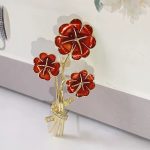The Fashion Brooch Pin - Brooch #405 - MadeInPanda