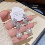 Silver Tone Zircon Sparkle Stud Earring S925 Silver